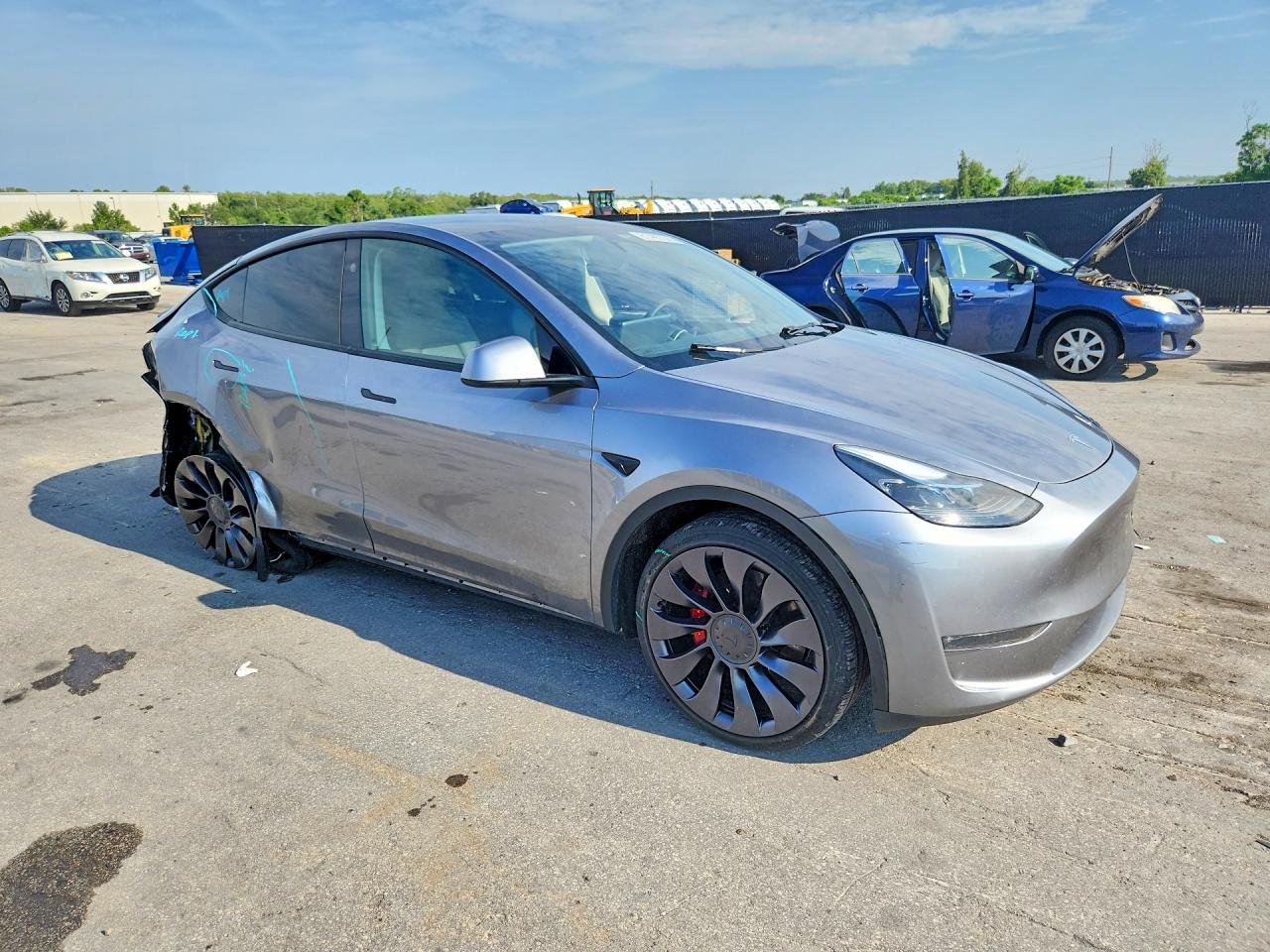 2024 TESLA MODEL Y — снимка 4