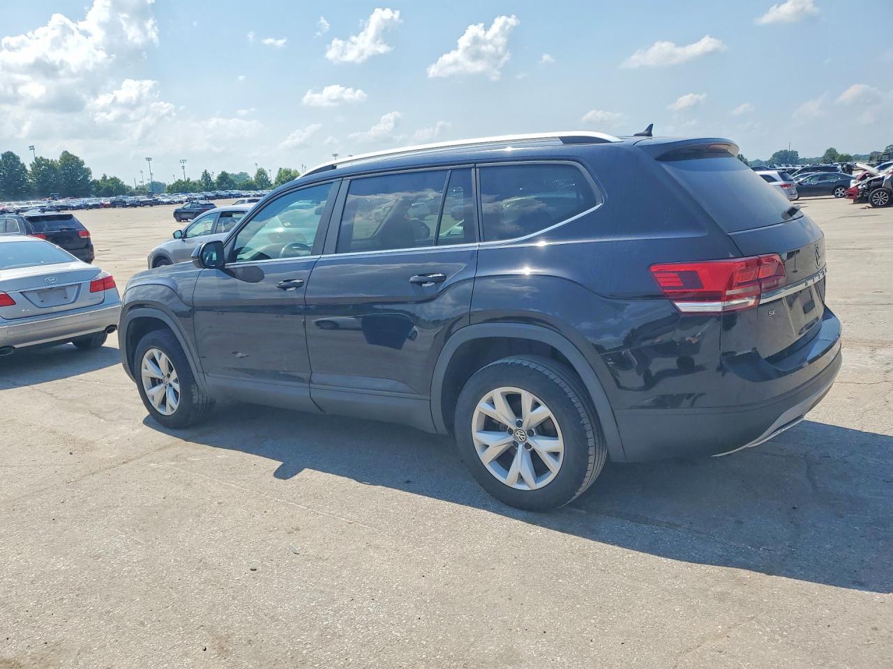 2019 VOLKSWAGEN ATLAS SE — снимка 2