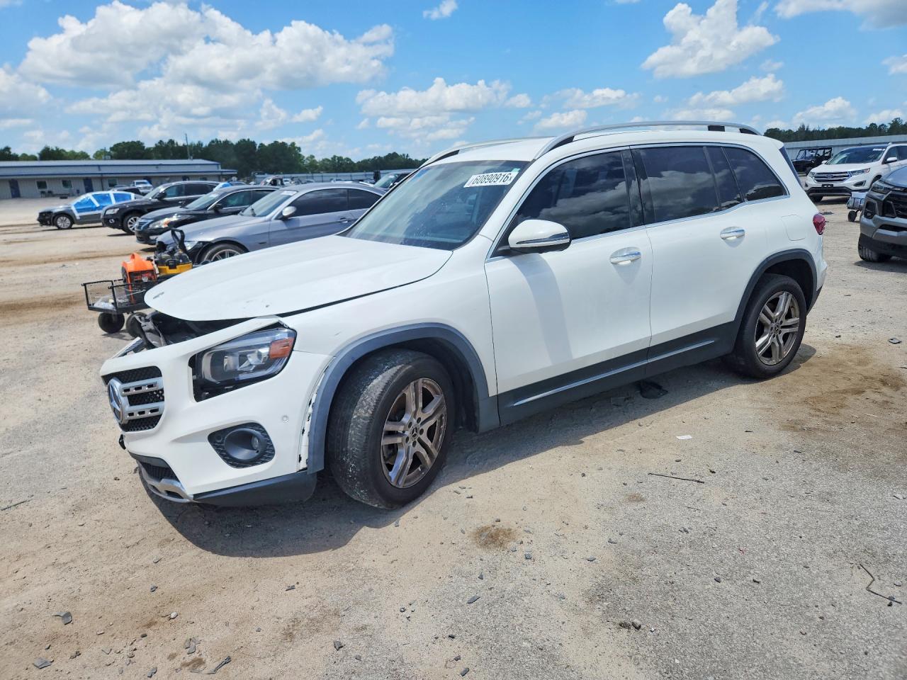 2020 MERCEDES-BENZ GLB 250