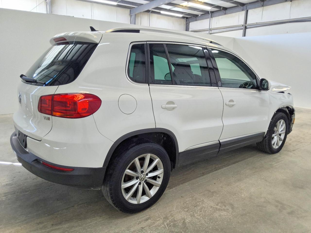 2017 VOLKSWAGEN TIGUAN — снимка 3