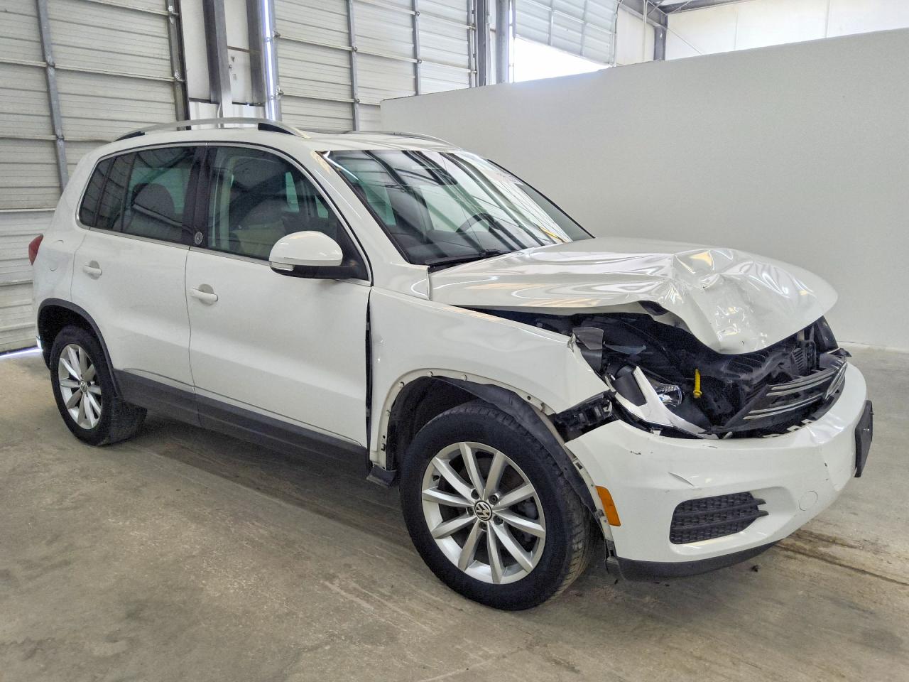 2017 VOLKSWAGEN TIGUAN — снимка 4