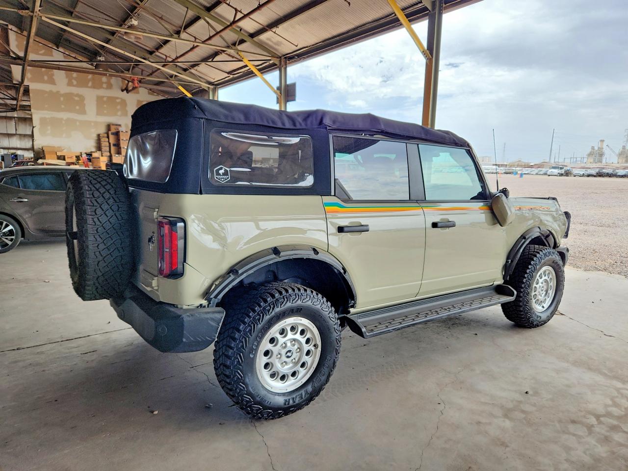 2026 FORD BRONCO OUTER BANKS — снимка 3
