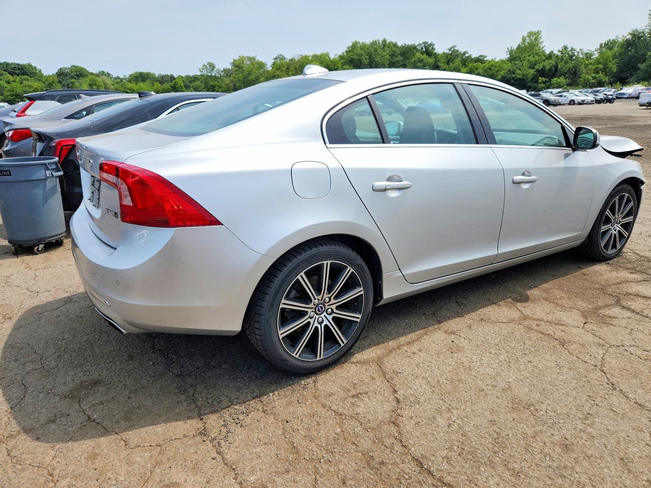 2017 VOLVO S60 PLATINUM — снимка 3