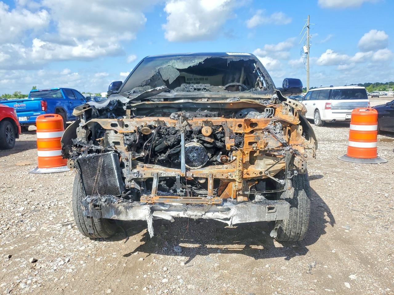 2023 TOYOTA TUNDRA CREWMAX LIMITED — снимка 5