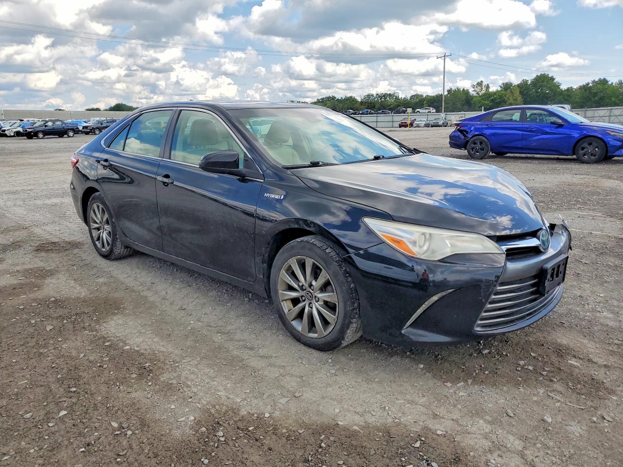 2017 TOYOTA CAMRY HYBRID XLE — снимка 4