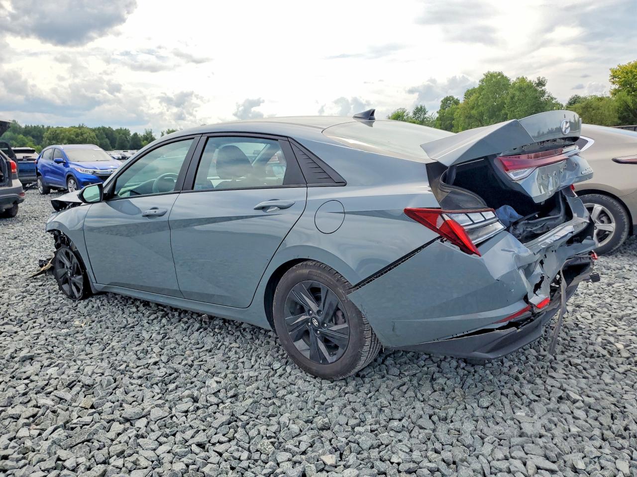 2022 HYUNDAI ELANTRA BLUE — снимка 2