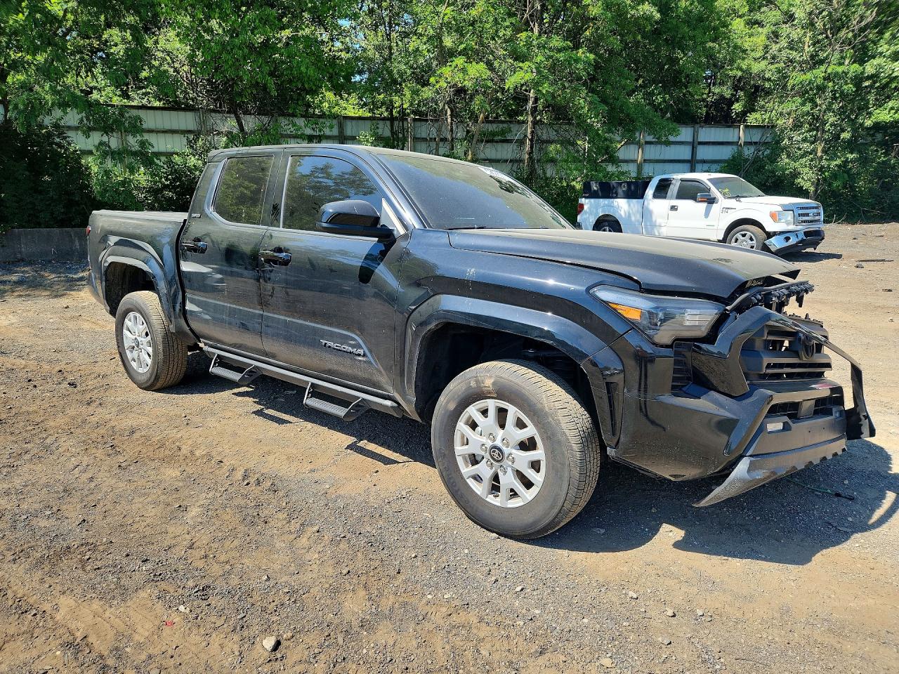 2025 TOYOTA TACOMA SR5 — снимка 4