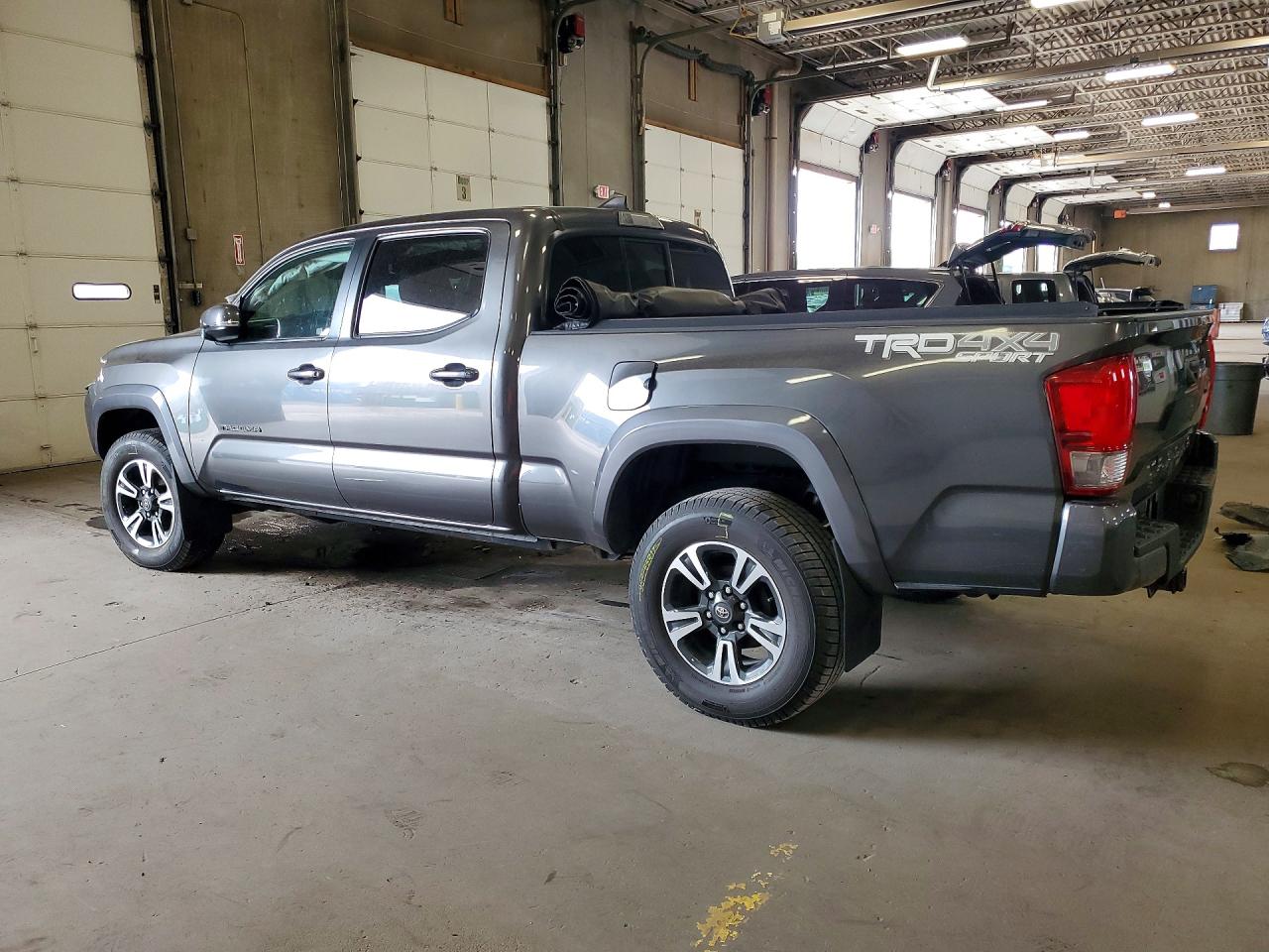 2016 TOYOTA TACOMA TRD SPORT — снимка 2