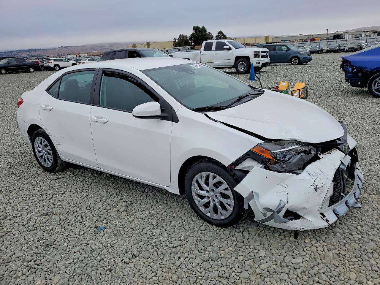 2017 TOYOTA COROLLA LE — снимка 4