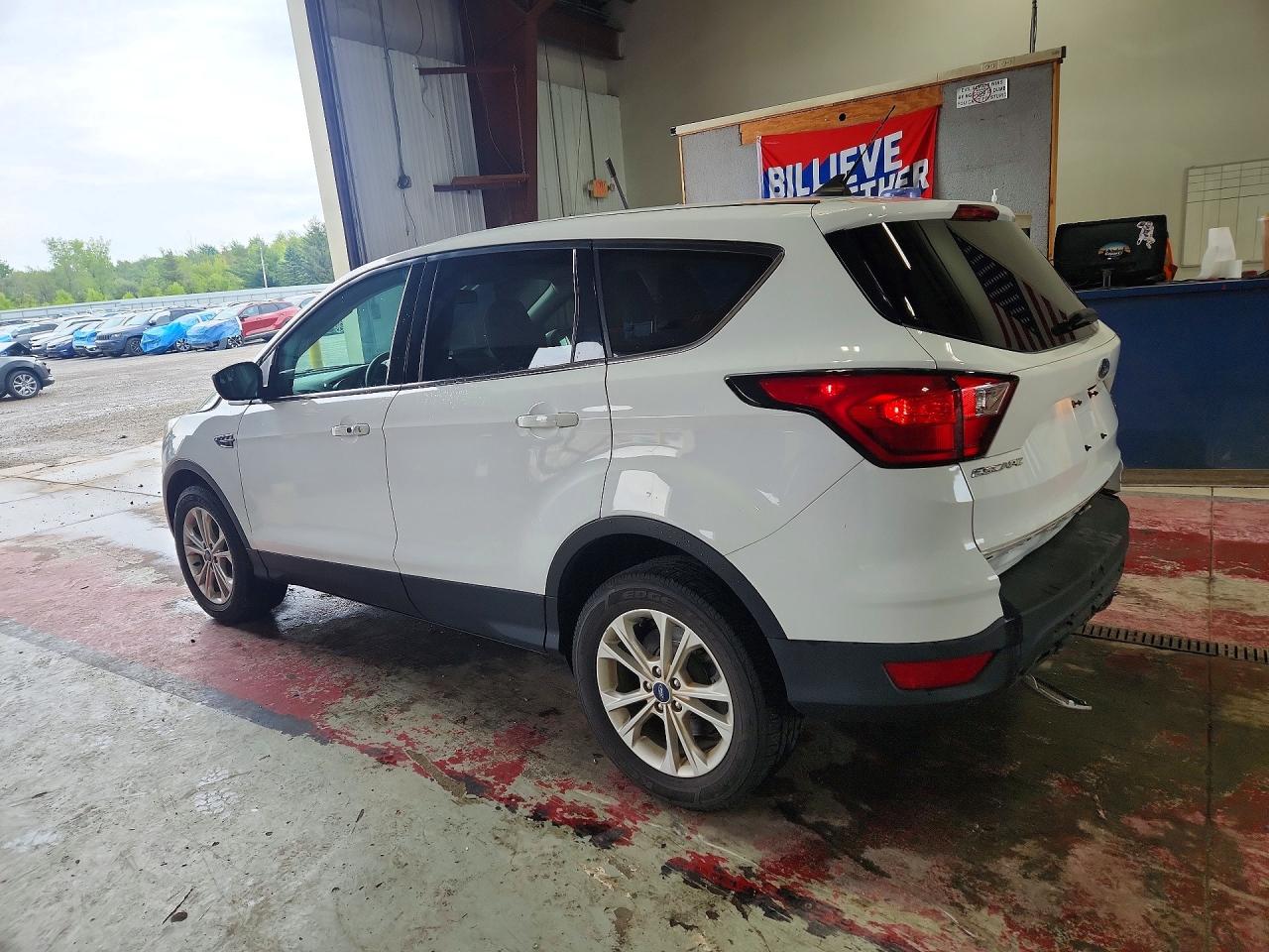 2019 FORD ESCAPE SE — снимка 2