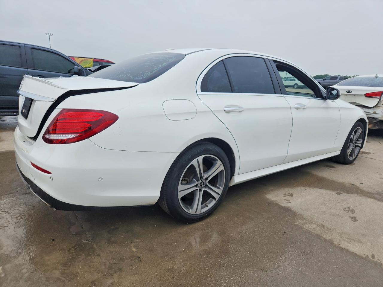 2017 MERCEDES-BENZ E 300 — снимка 3