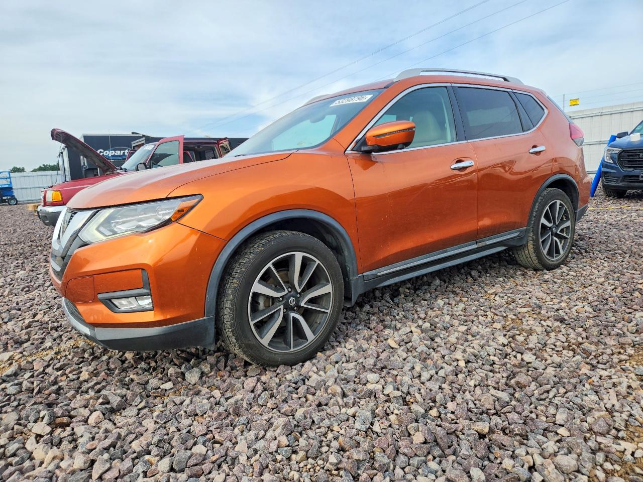 2017 NISSAN ROGUE SL
