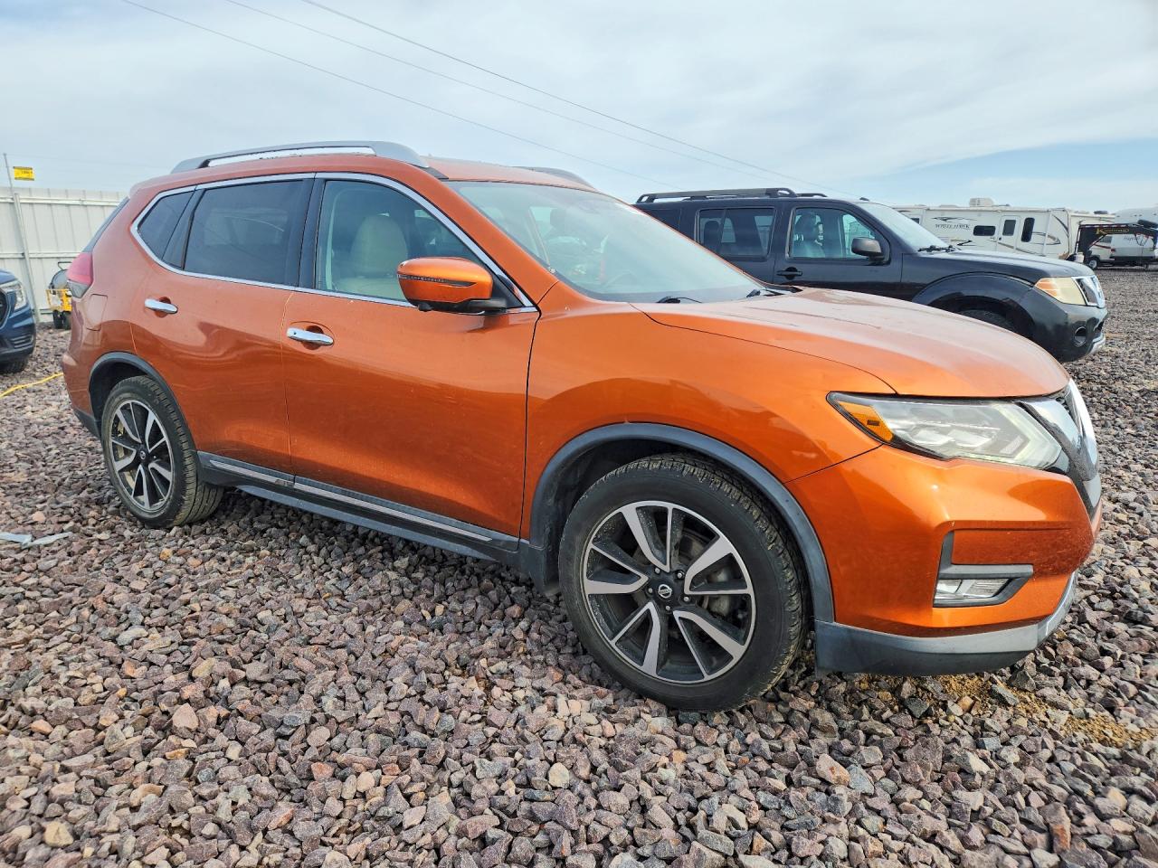 2017 NISSAN ROGUE SL — снимка 4
