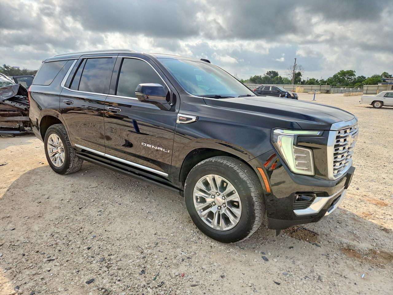 2025 GMC YUKON DENALI — снимка 4