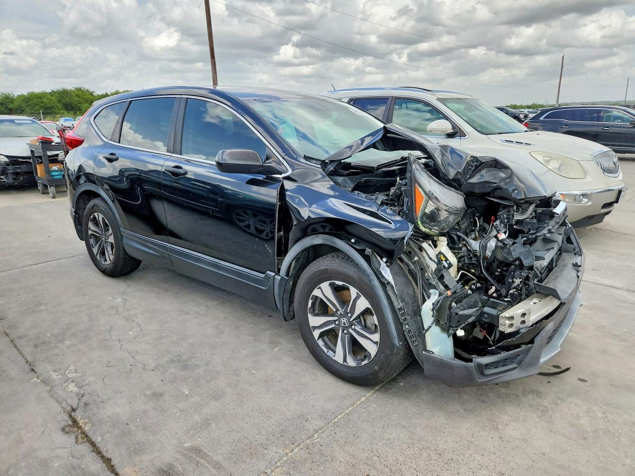 2017 HONDA CR-V LX — снимка 4