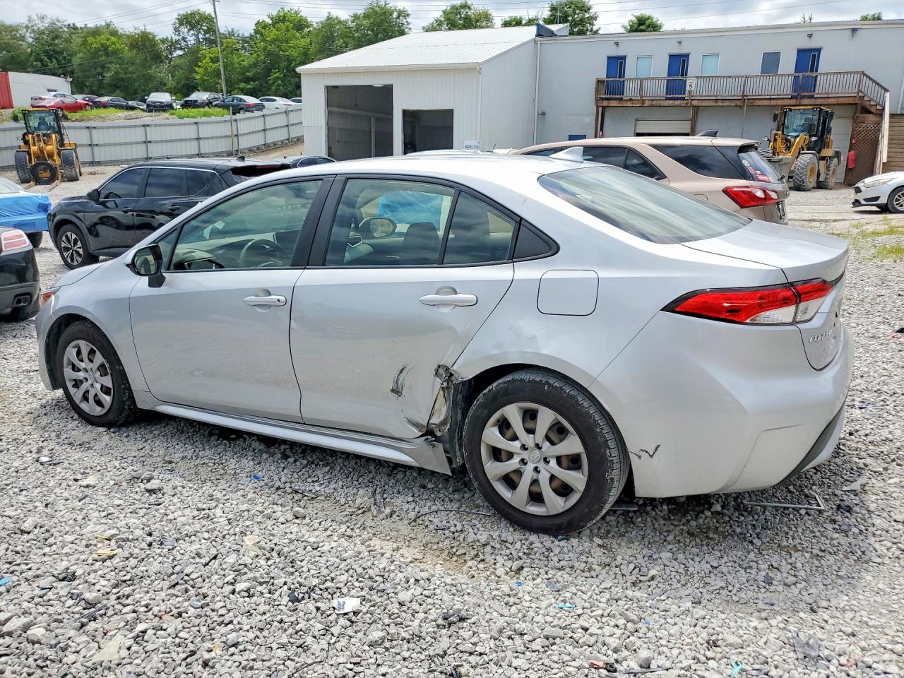 2020 TOYOTA COROLLA LE — снимка 2