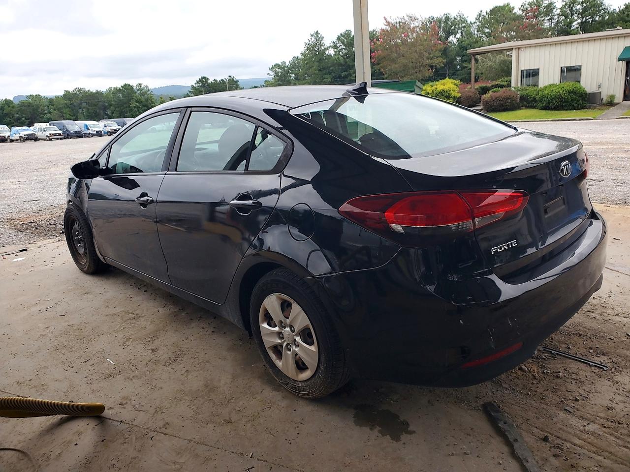 2017 KIA FORTE LX — снимка 2
