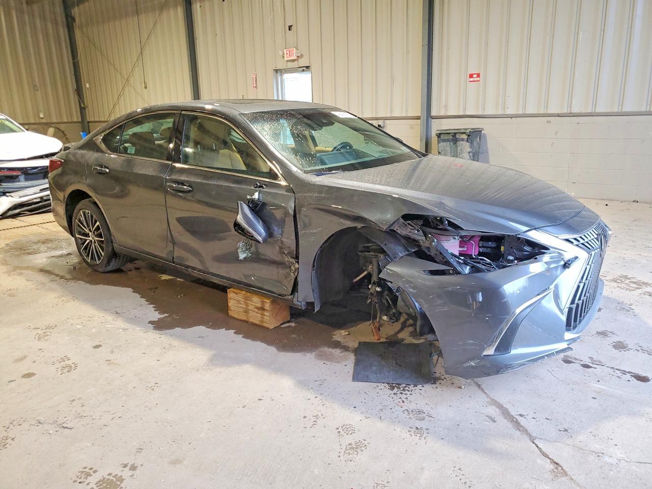 2024 LEXUS ES 300H BASE — снимка 4