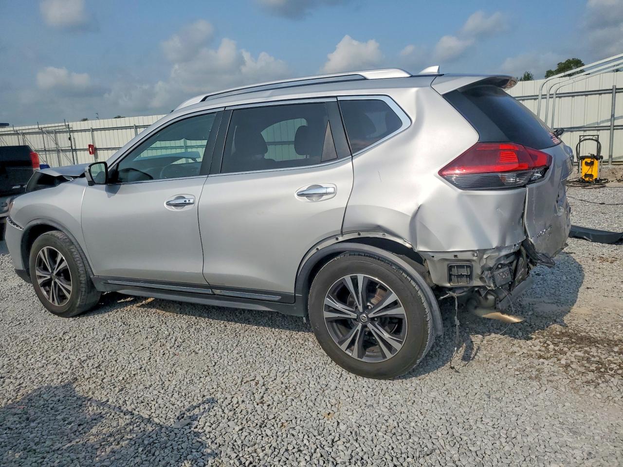 2018 NISSAN ROGUE SL — снимка 2