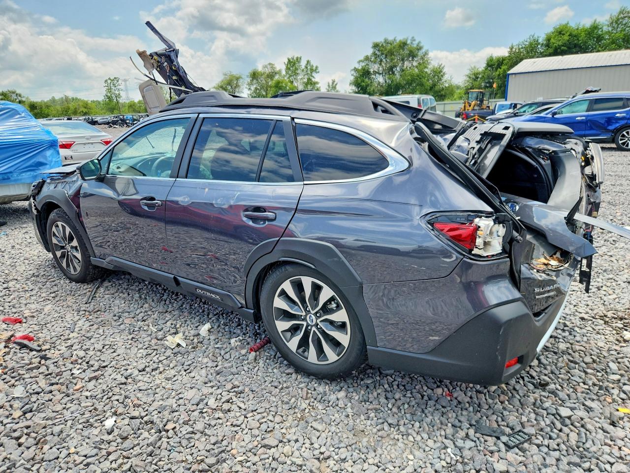 2025 SUBARU OUTBACK LIMITED — снимка 2