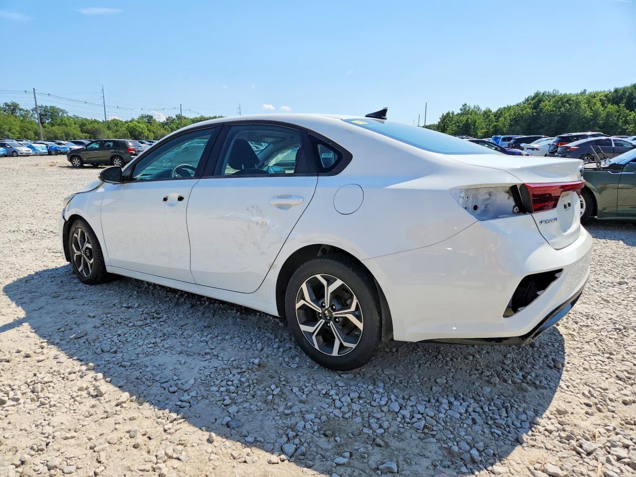 2021 KIA FORTE LXS — снимка 2