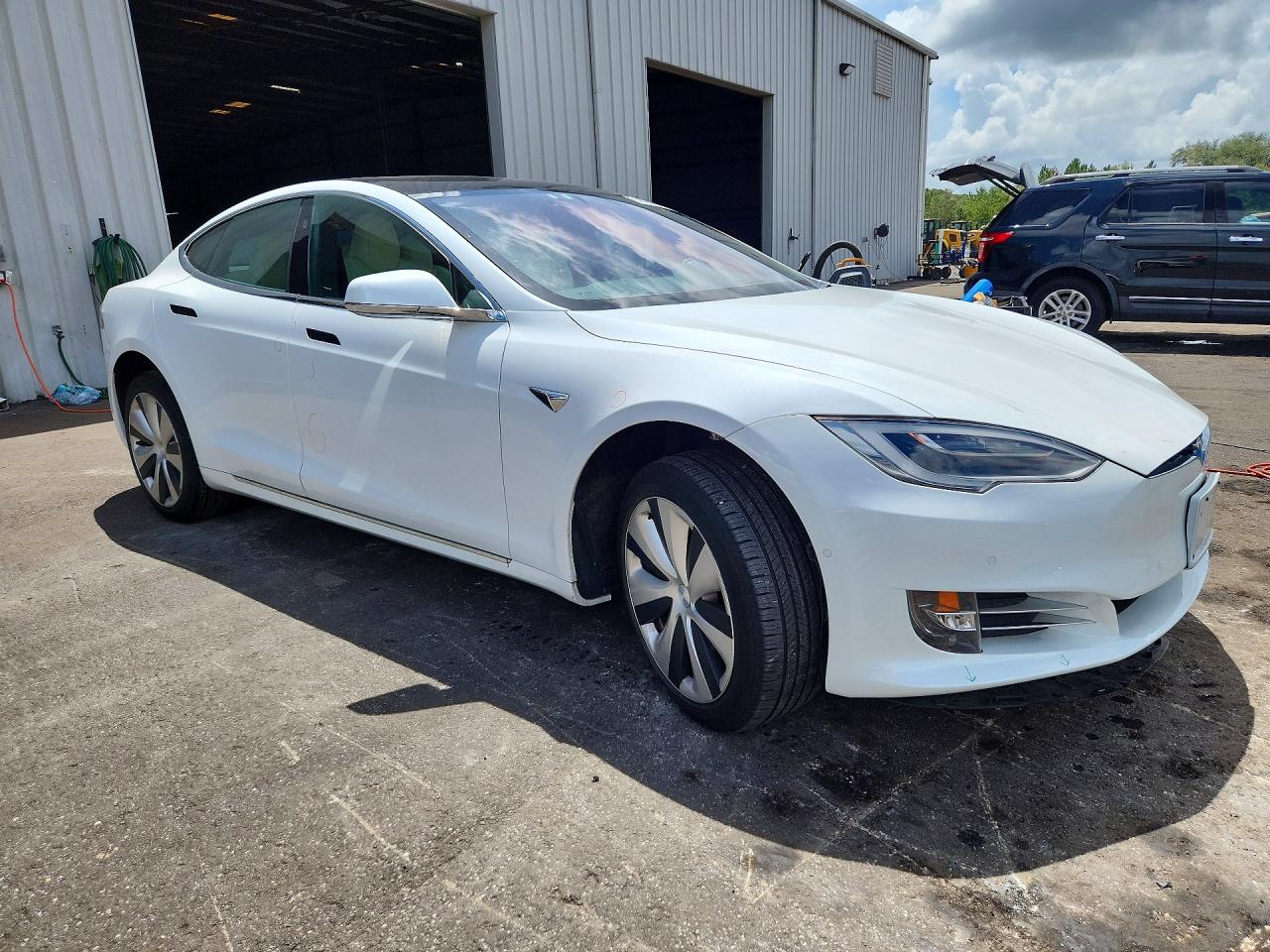 2020 TESLA MODEL S — снимка 4