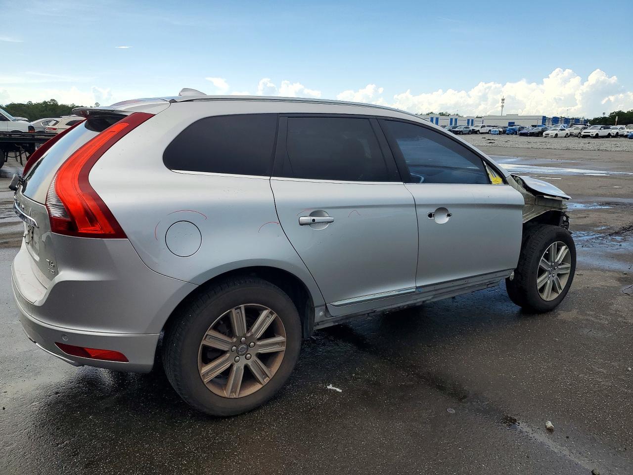 2016 VOLVO XC60 T6 PLATINUM — снимка 3