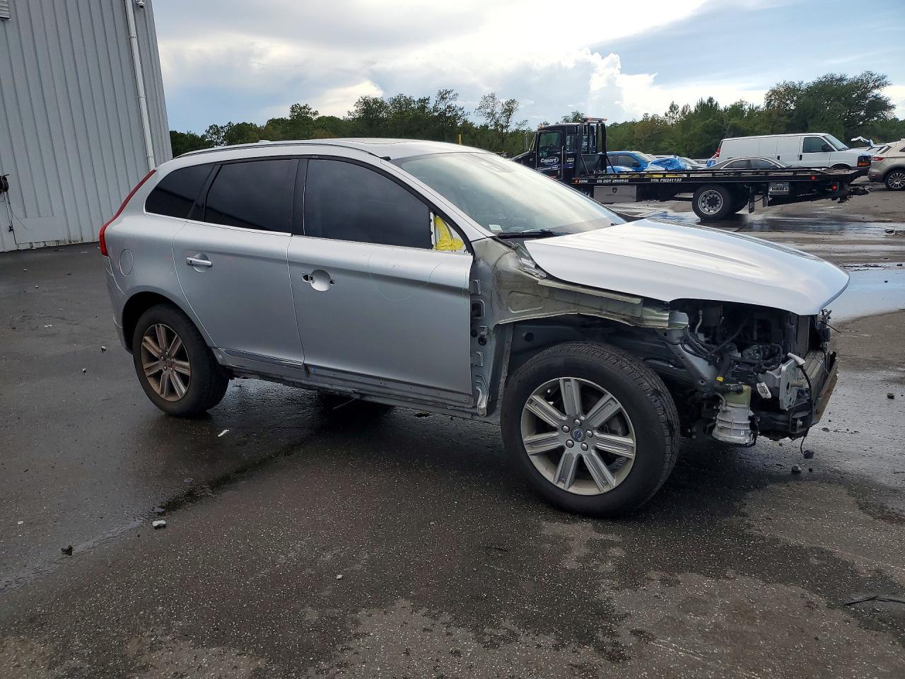 2016 VOLVO XC60 T6 PLATINUM — снимка 4
