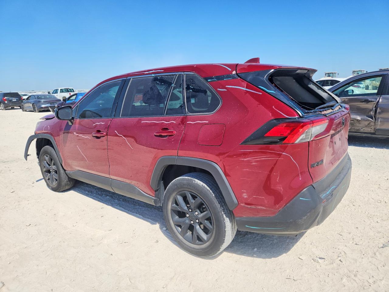 2022 TOYOTA RAV4 LE — снимка 2