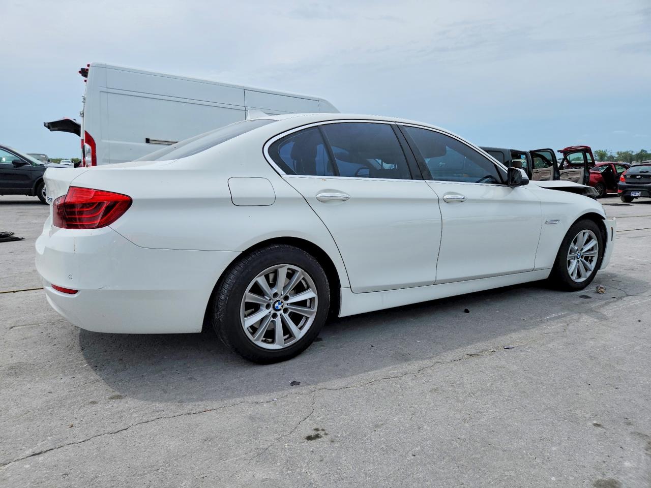 2014 BMW 528 I — снимка 3
