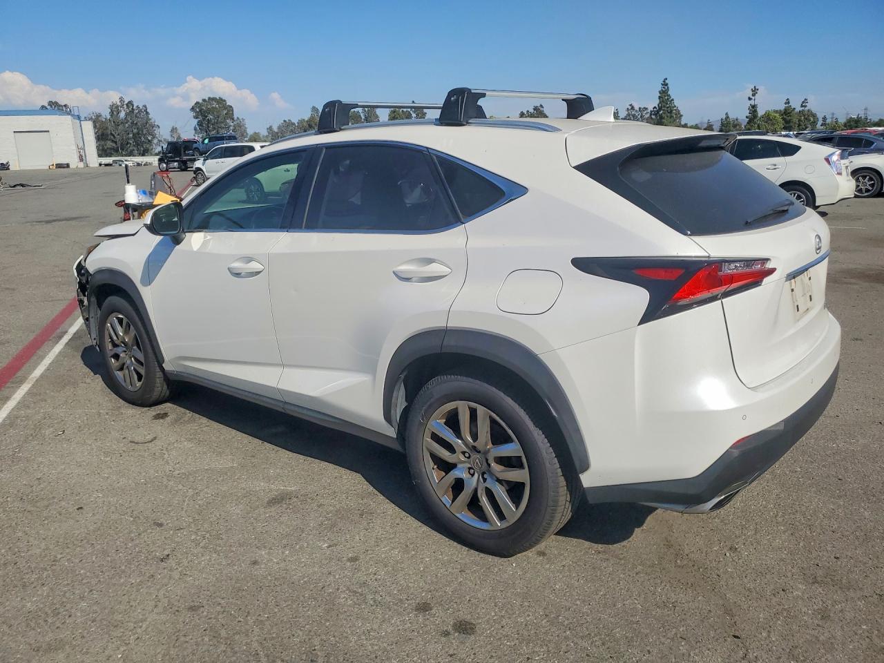 2016 LEXUS NX 200T BASE — снимка 2
