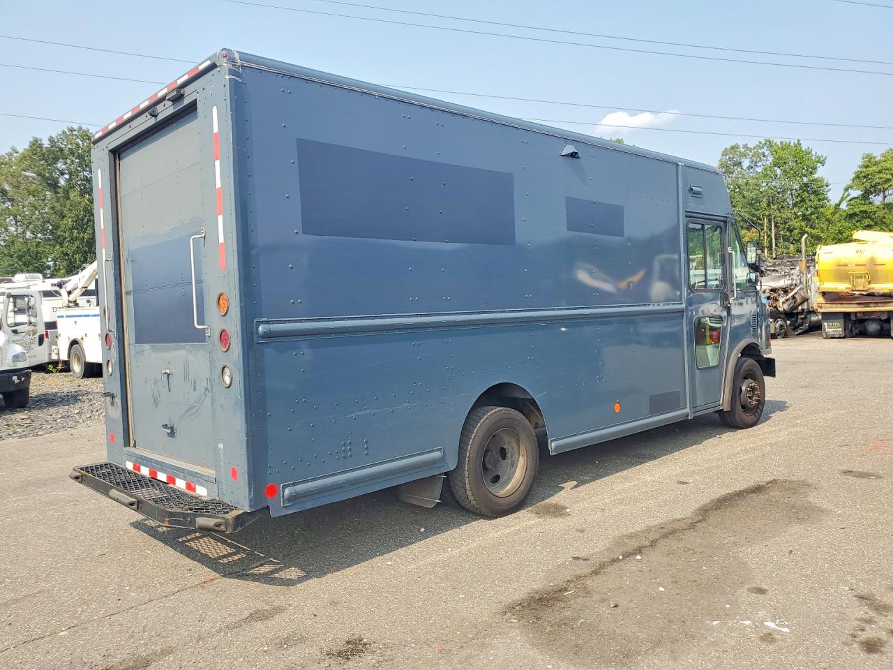 2021 FORD F59 — снимка 3