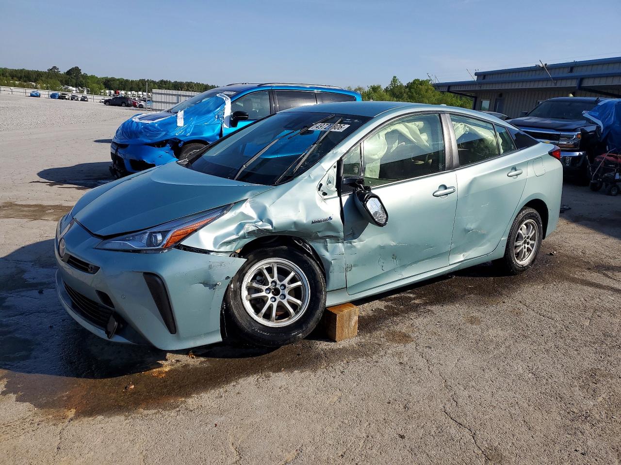 2019 TOYOTA PRIUS LE