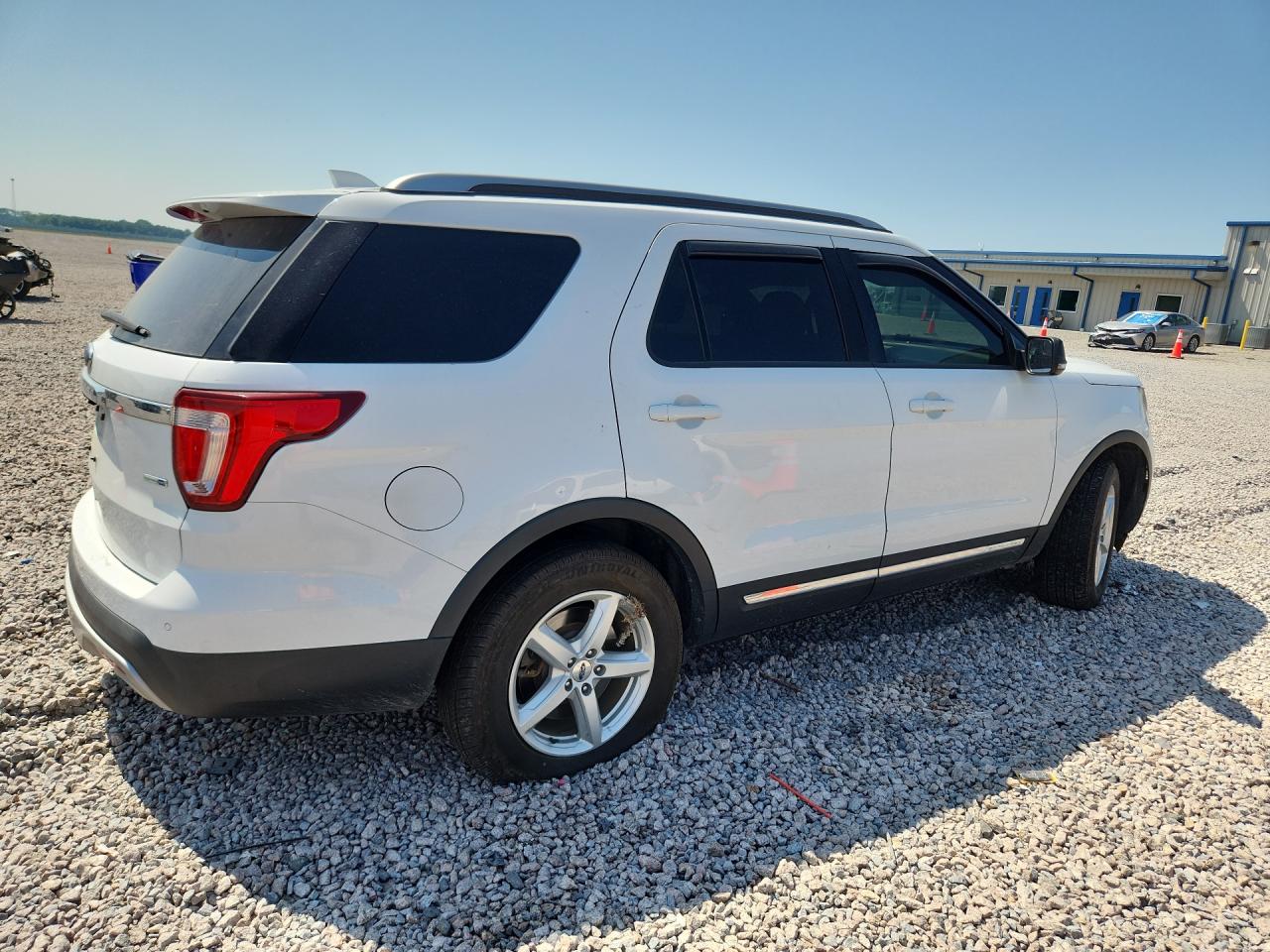 2016 FORD EXPLORER XLT — снимка 3