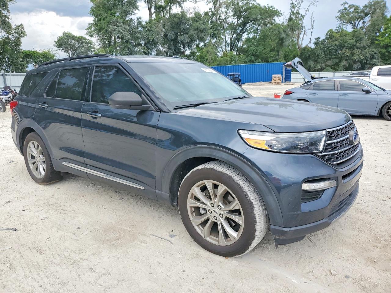 2022 FORD EXPLORER XLT — снимка 4