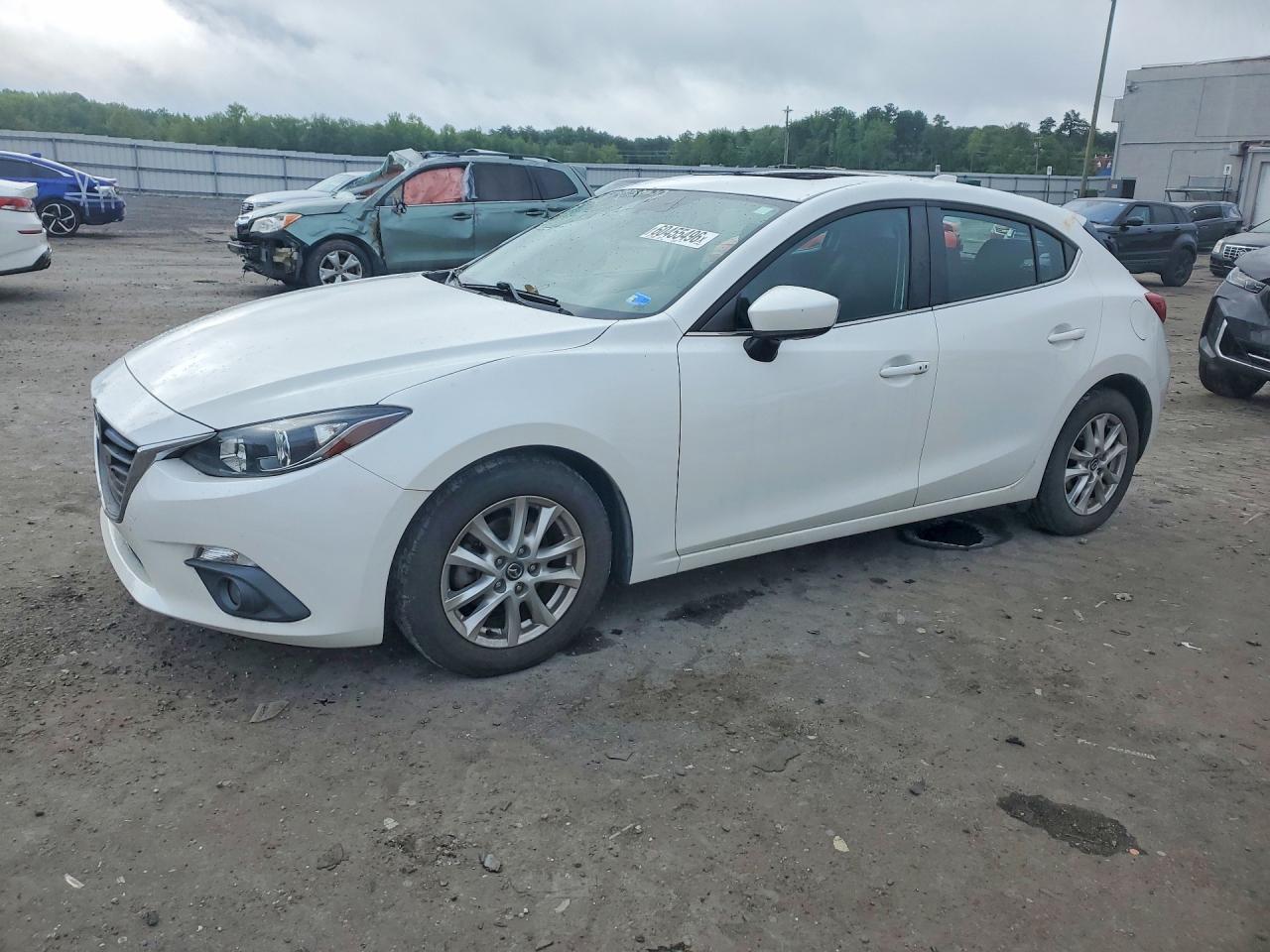 2016 MAZDA 3 TOURING