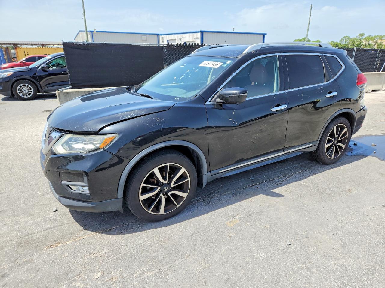 2017 NISSAN ROGUE SL