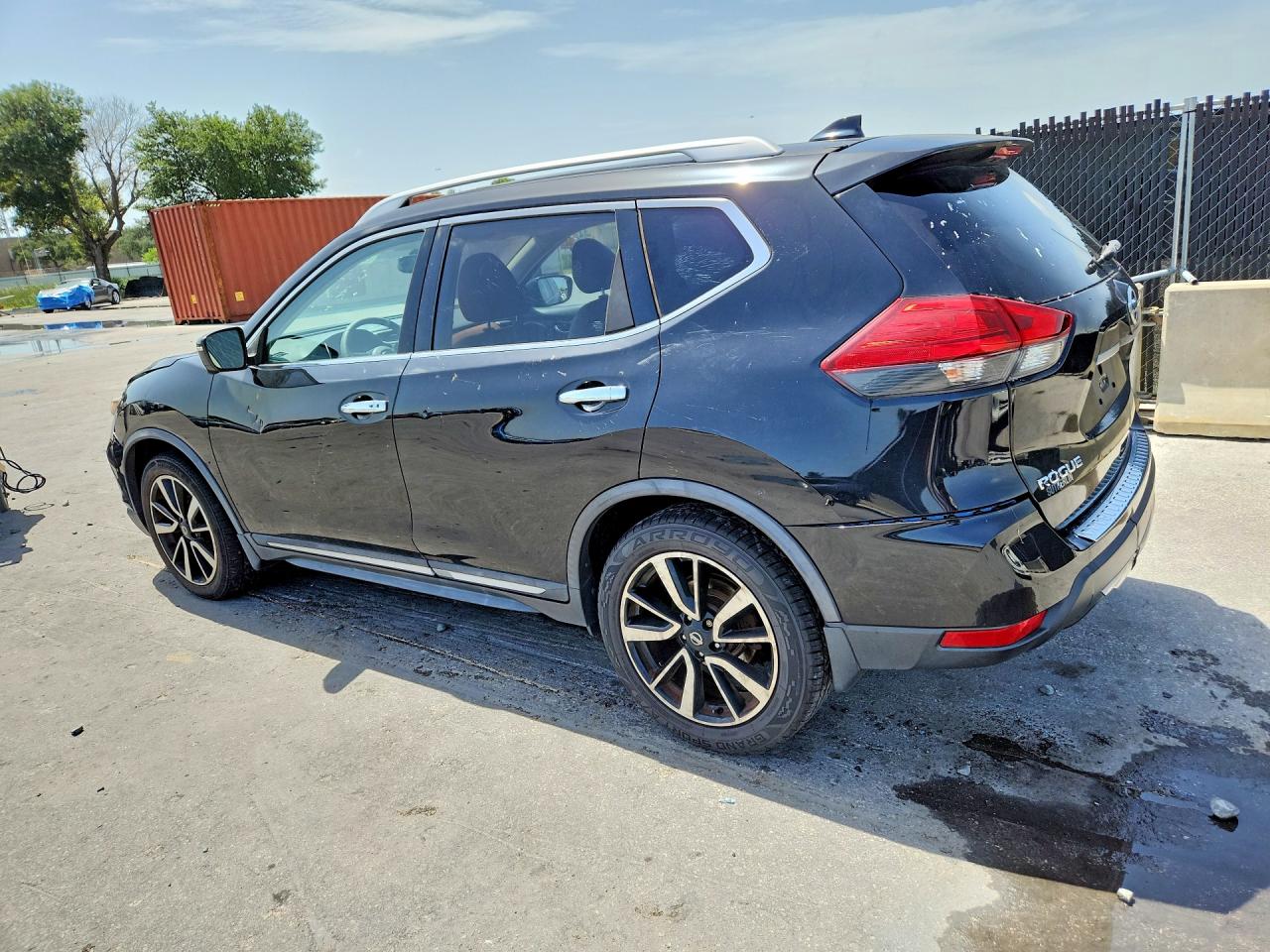2017 NISSAN ROGUE SL — снимка 2