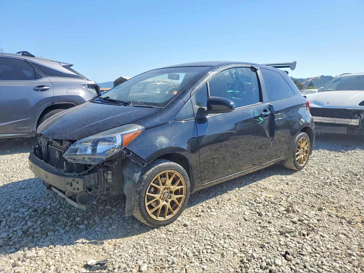 2015 TOYOTA YARIS 3-DOOR L