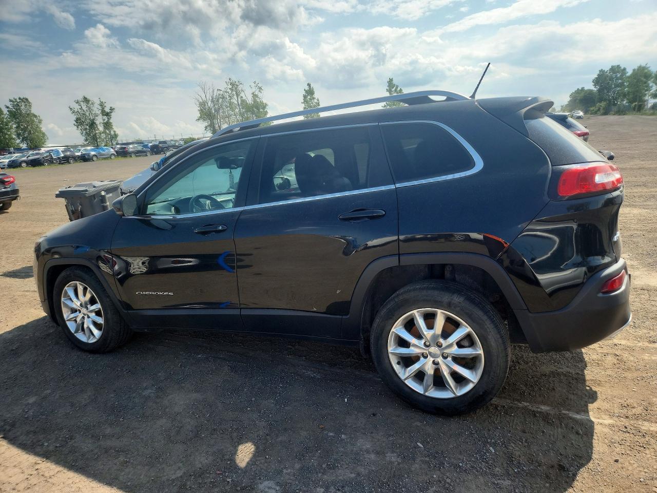 2015 JEEP CHEROKEE LIMITED — снимка 2