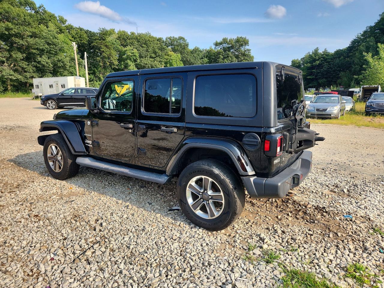 2019 JEEP WRANGLER UNLIMITED SAHARA — снимка 2