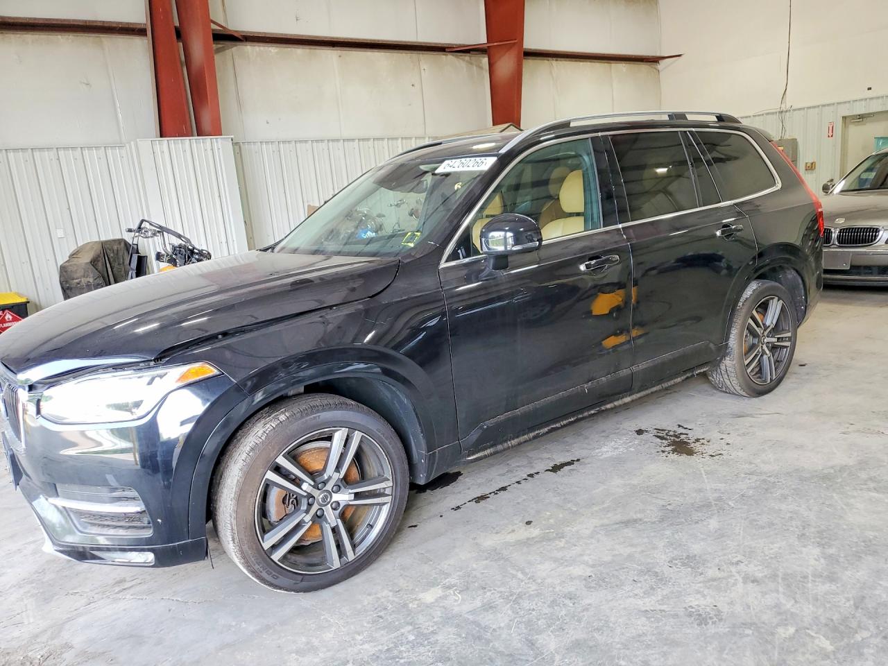 2016 VOLVO XC90 T6