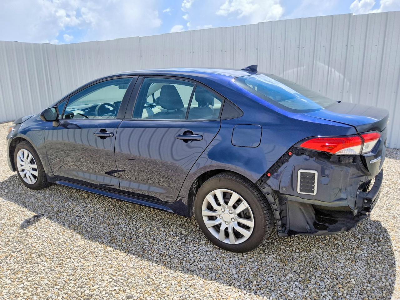 2020 TOYOTA COROLLA LE — снимка 2