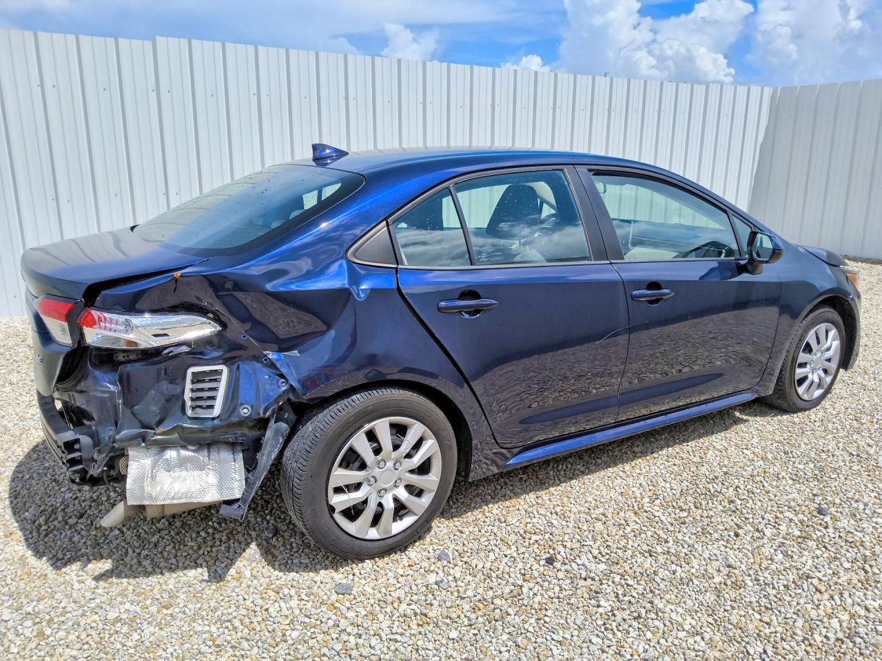2020 TOYOTA COROLLA LE — снимка 3