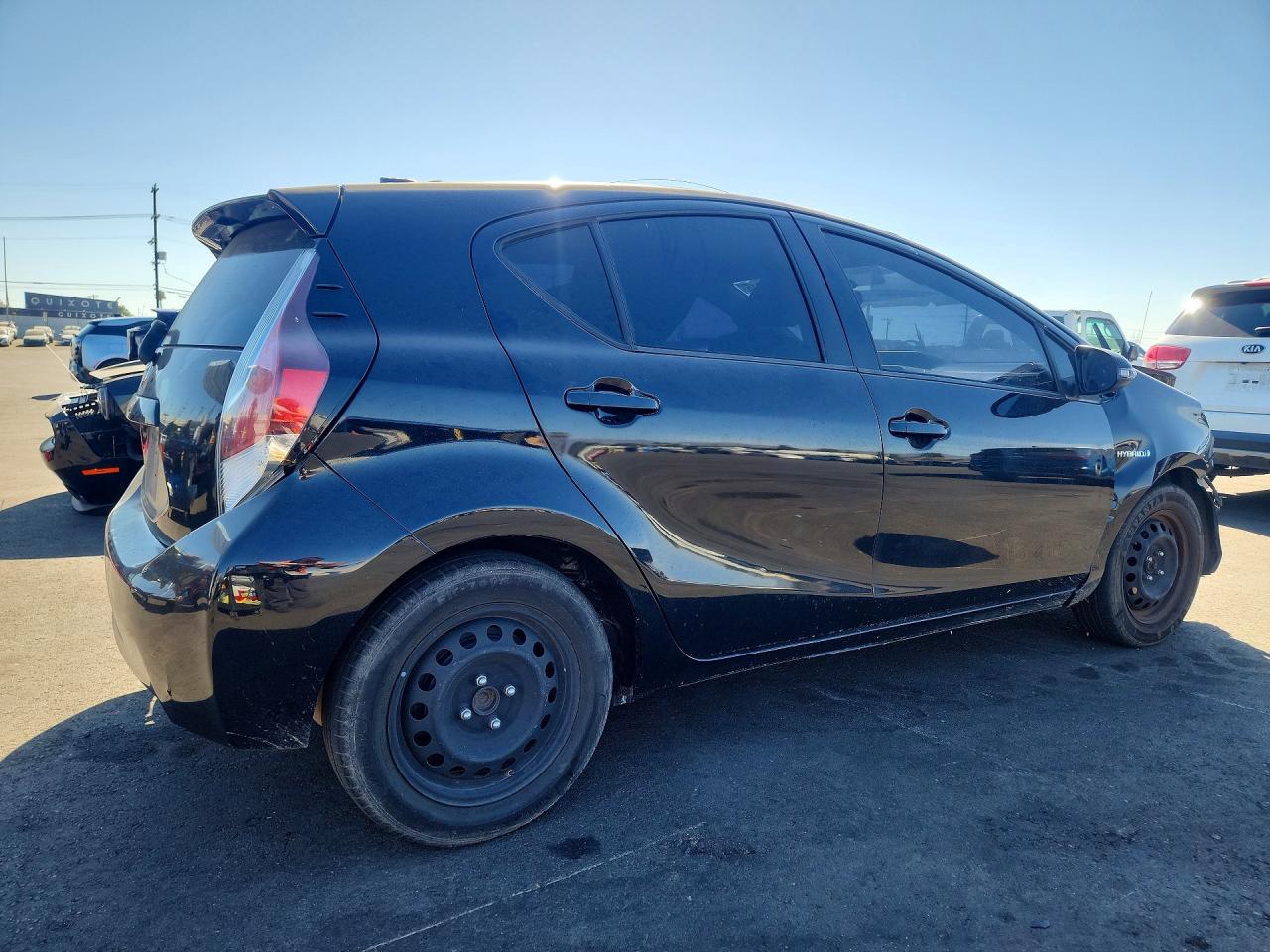 2015 TOYOTA PRIUS C TWO — снимка 3