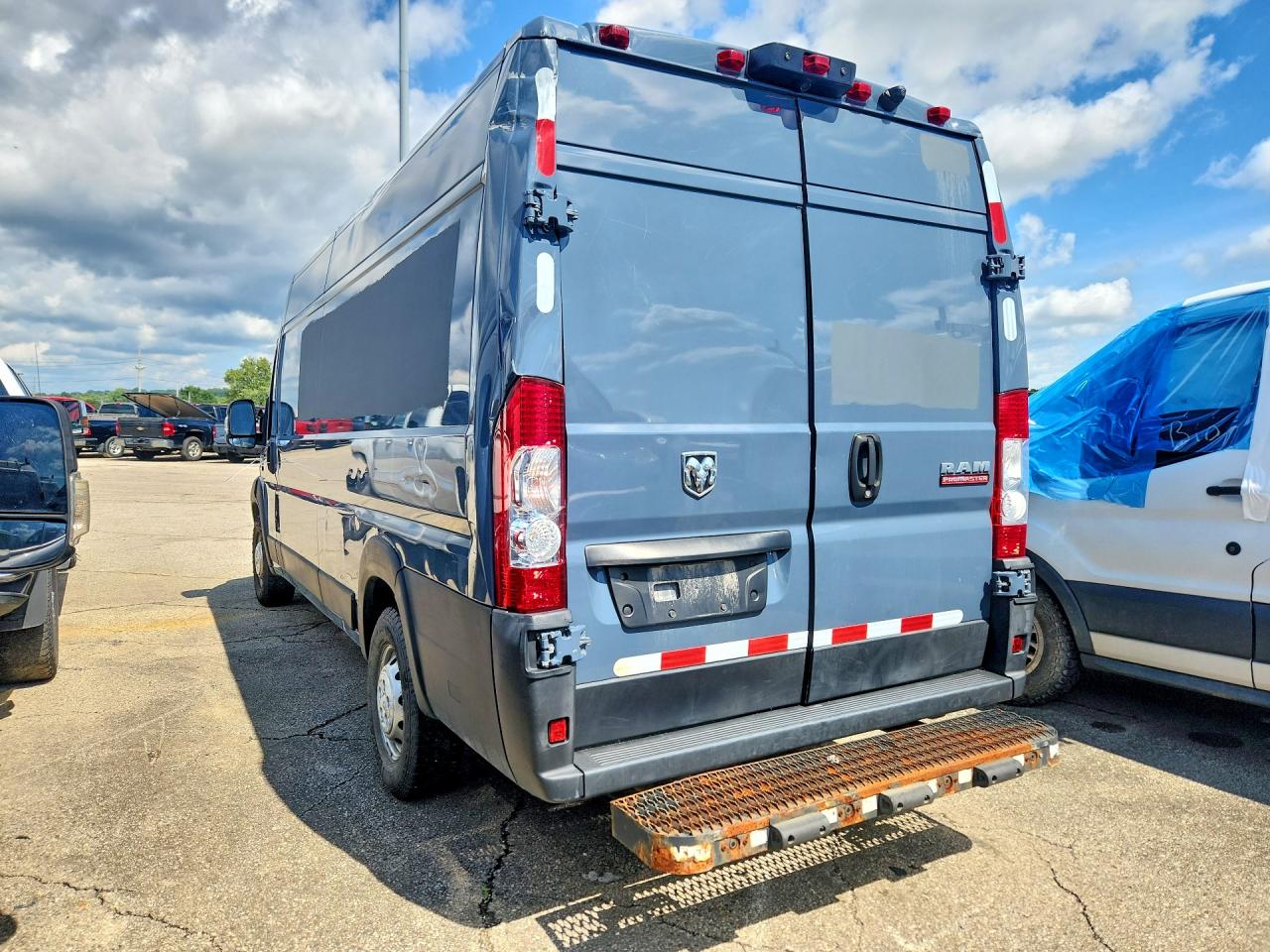2021 RAM PROMASTER 3500 — photo 2