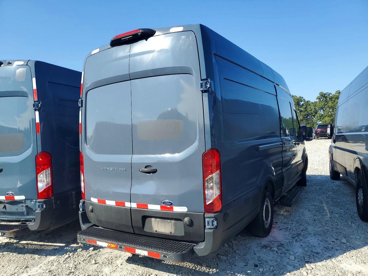 2020 FORD TRANSIT T-250 — снимка 3
