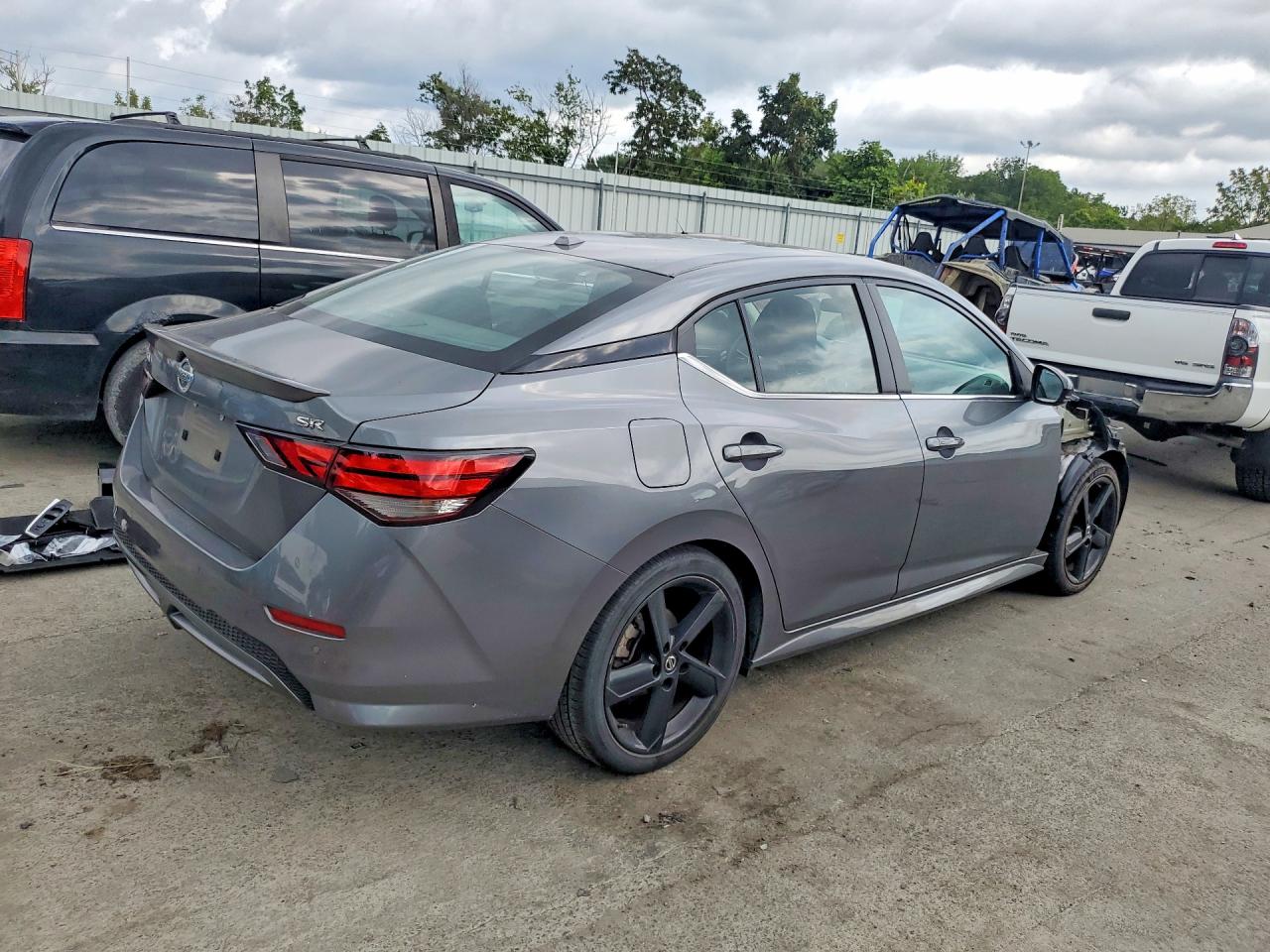 2021 NISSAN SENTRA SR — снимка 3