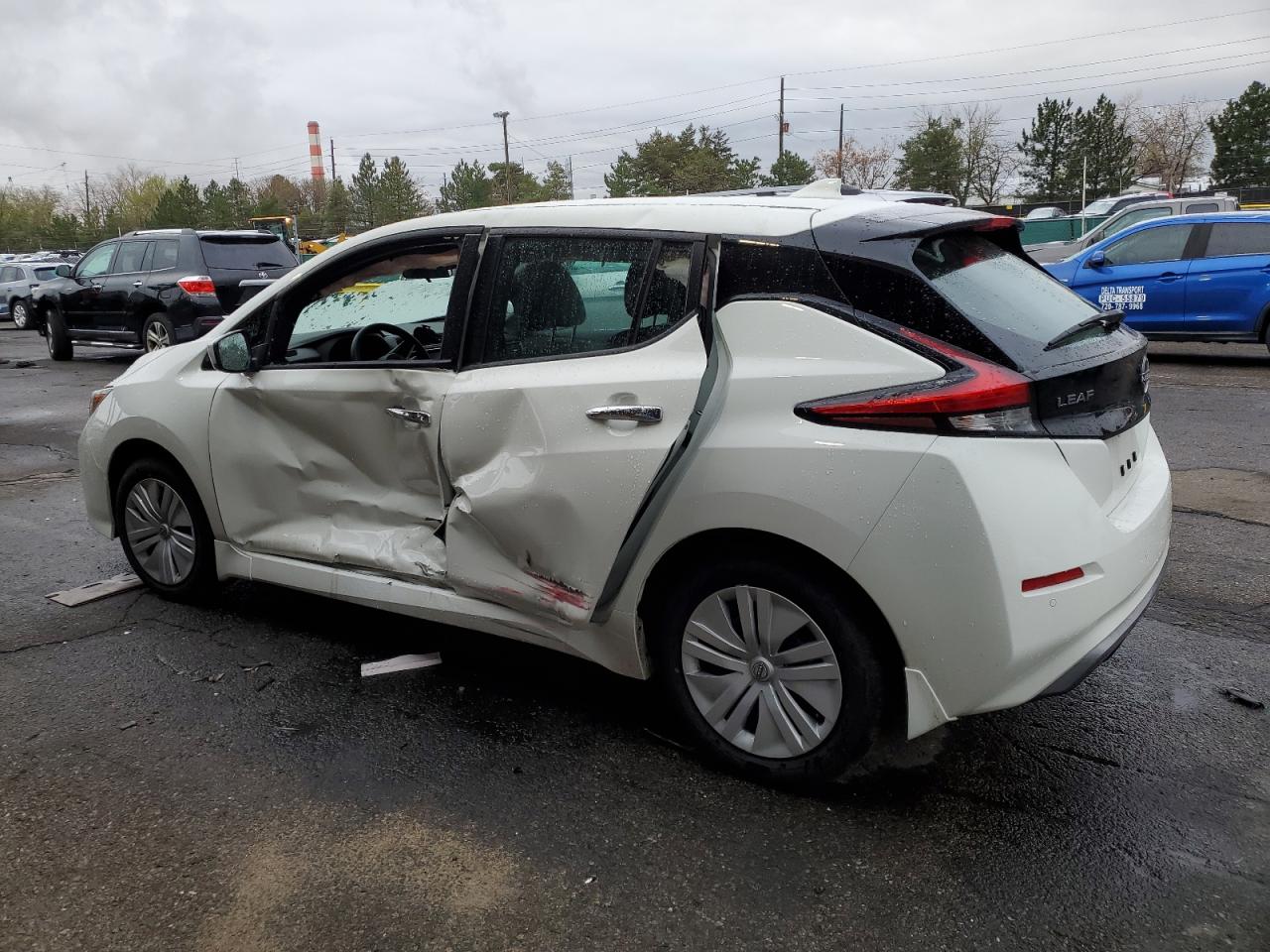 2025 NISSAN LEAF S — снимка 2