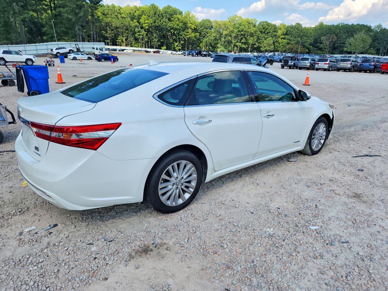 2015 TOYOTA AVALON HYBRID LIMITED — снимка 3